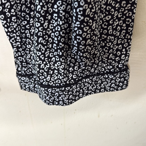 Room Service Leopard Black and White Cotton Blend Pajama Set XL - Picture 10 of 12